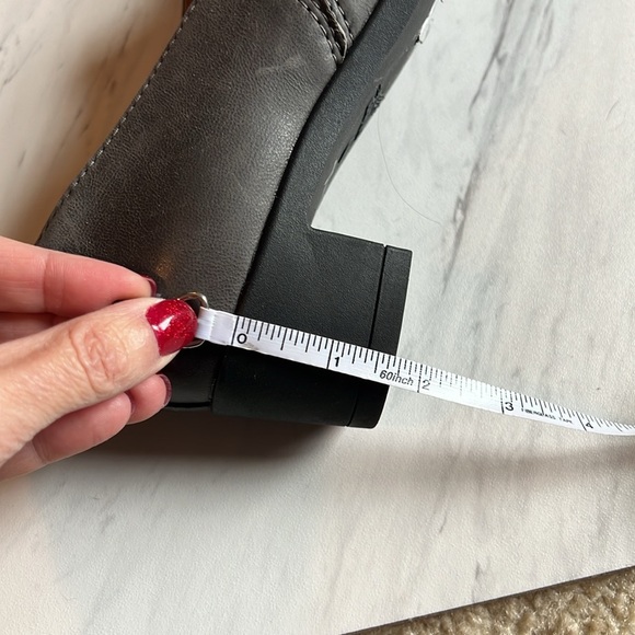 Dansko caymden gray burnished nubuck leather loafer heel shoe size 37 EU - Picture 9 of 11